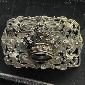 BF Crown Women's Brooch